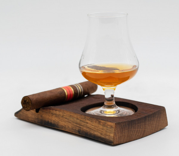 Whisky-Glas-Halter Flight Tray mit Zigarrenablage aus Whisky-Fassdauben